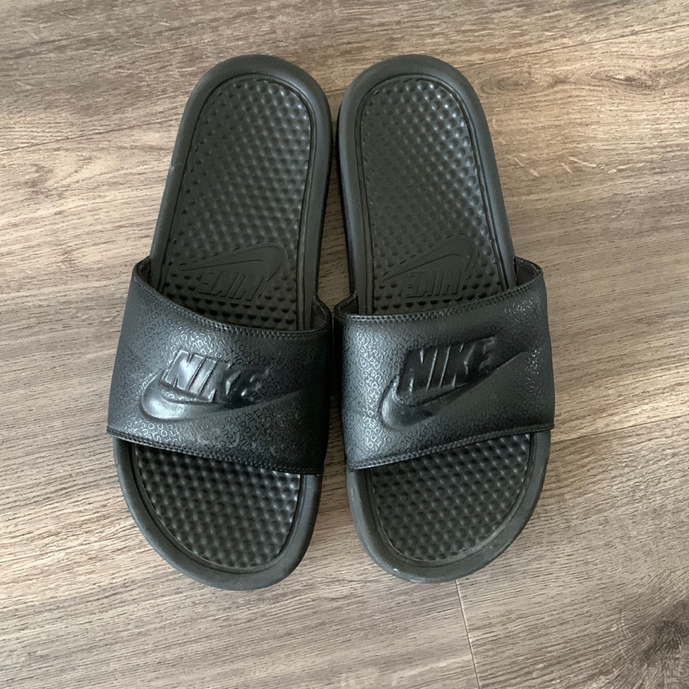 nike slides
